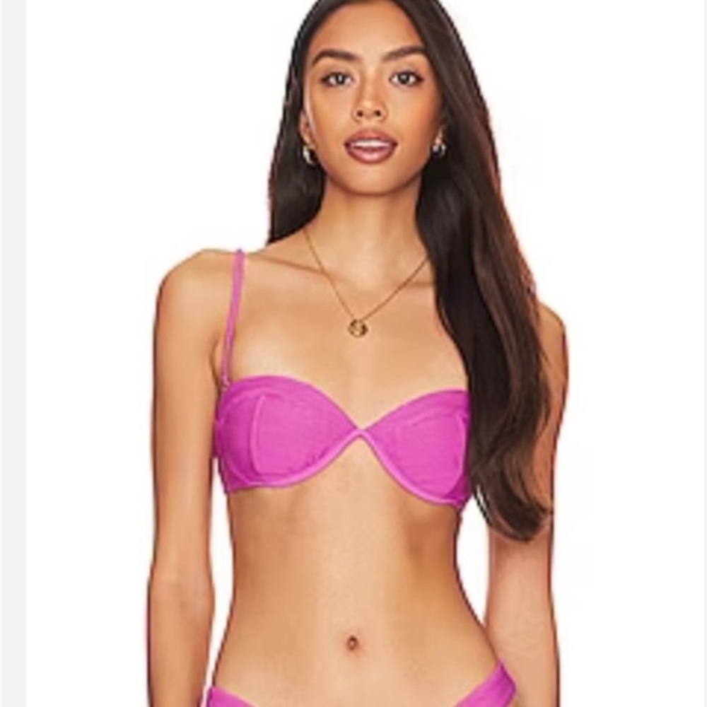 NWT Vix Taylor Bikini Top in Kayla Lotus, size M
